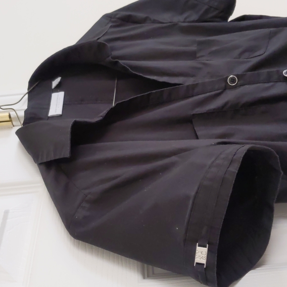 Short sleeve button shirt - Picture 2 of 3